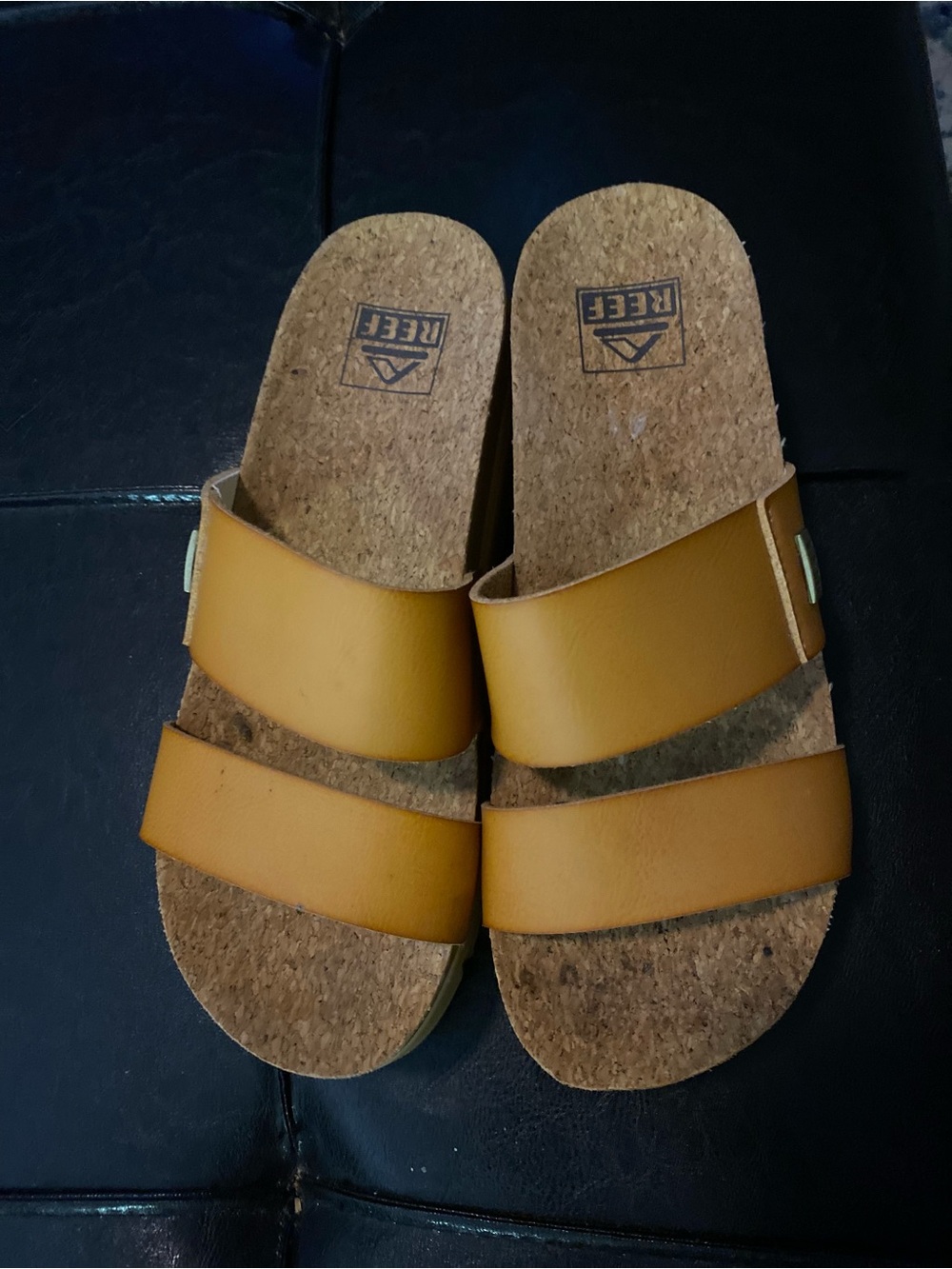 Reef Women's Cognac Double-Strap Platform Slide - Picture 6 of 11